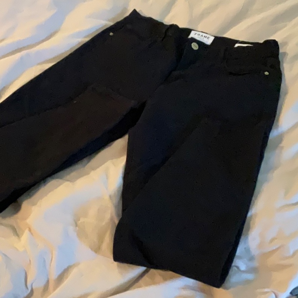 Black FRAME Le High Skinny